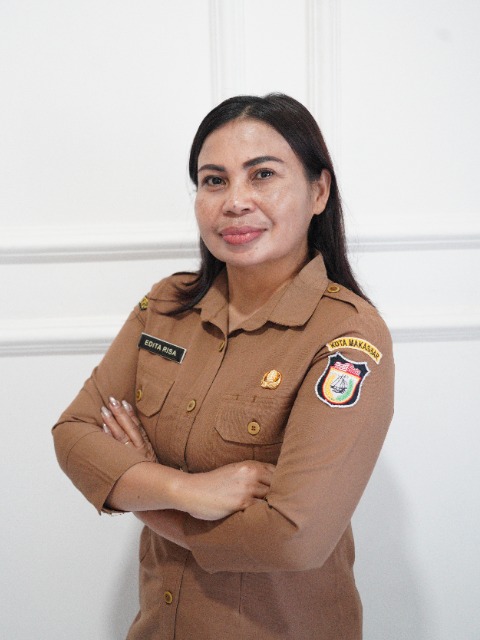 Edita Risa, S.E, M.M