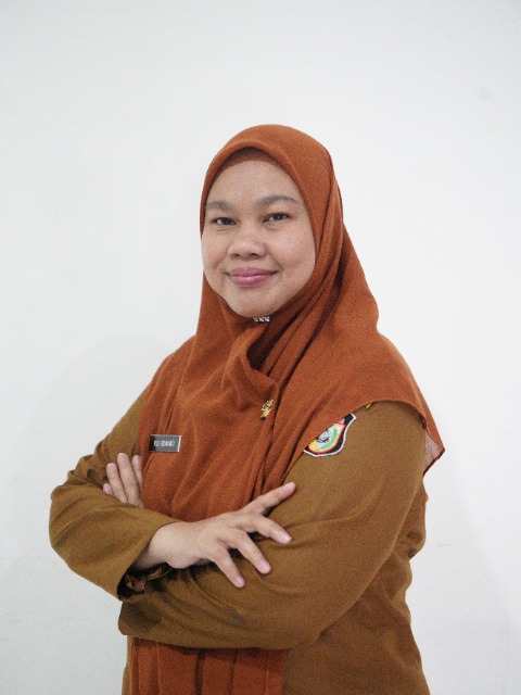 Yuli Hidayanti, S.Sos., M.Si